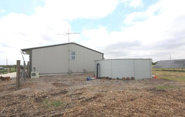 1221 N Santa Clara Rd, Marion, TX 78124 — photo 6