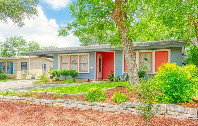 166  Hartford, San Antonio, TX 78223 — photo 3