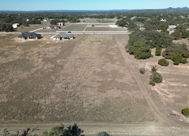 960  River Bend, Bandera, TX 78003 — photo 13
