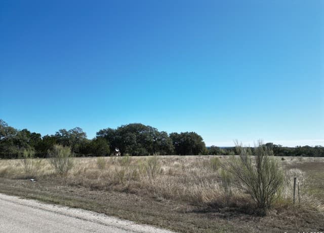 960  River Bend, Bandera, TX 78003 — photo 6