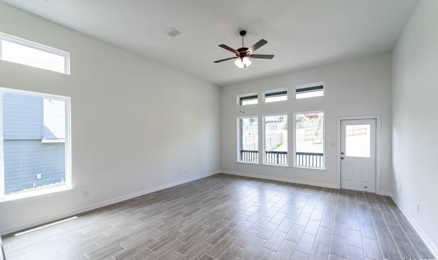 4881  Knox View, Schertz, TX 78108 — photo 8