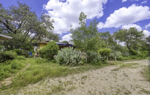 2422  Hillcrest Dr, San Antonio, TX 78228 — photo 8