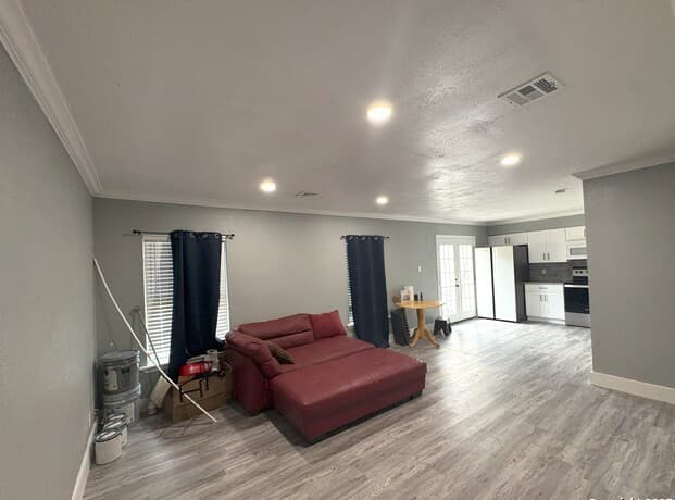 1215  Klondike, San Antonio, TX 78245 — photo 5