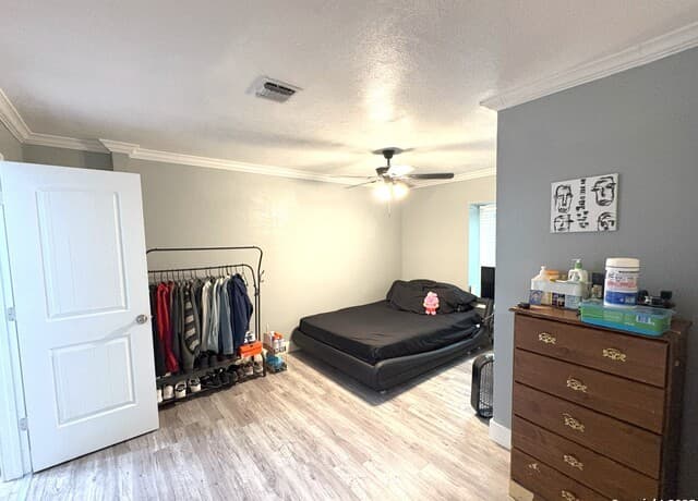 1215  Klondike, San Antonio, TX 78245 — photo 9