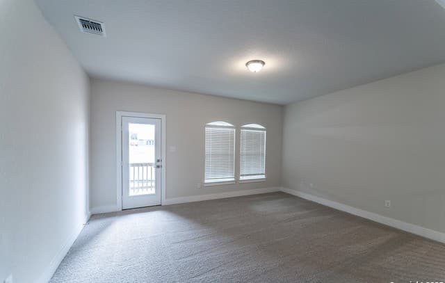 192  Ednie Ln, Mico, TX 78066 — photo 11