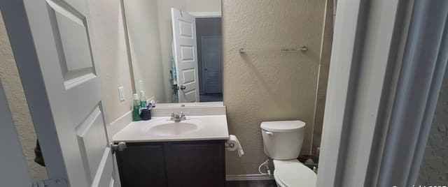 10505  Green Lake, San Antonio, TX 78223 — photo 9