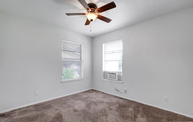 4806 Luz Ave, San Antonio, TX 78237 — photo 17