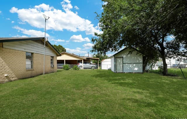 4806 Luz Ave, San Antonio, TX 78237 — photo 24