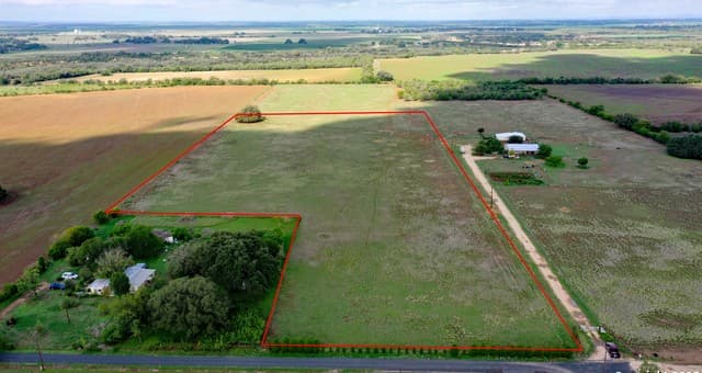 0  County Road 4401, Hondo, TX 78861