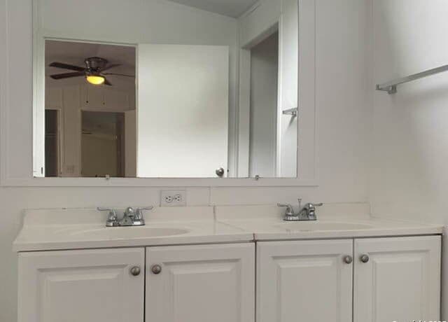 25211  Aue, San Antonio, TX 78257 — photo 16