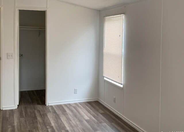 25211  Aue, San Antonio, TX 78257 — photo 9