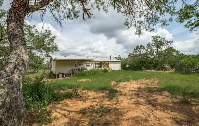 1062  County Road 122 Lot 4, Floresville, TX 78114 — photo 3
