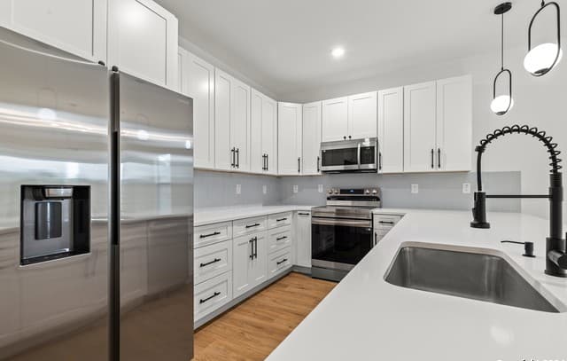 706  Martin Luther King Dr Unit 101, San Antonio, TX 78203 — photo 5