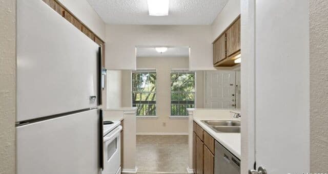 14343  Judson Rd Unit 806, San Antonio, TX 78233 — photo 9