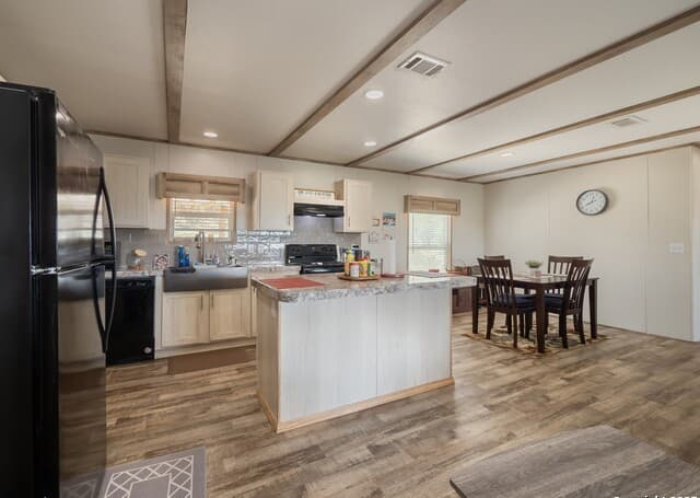 385  Ridge Trail, Bandera, TX 78003 — photo 10