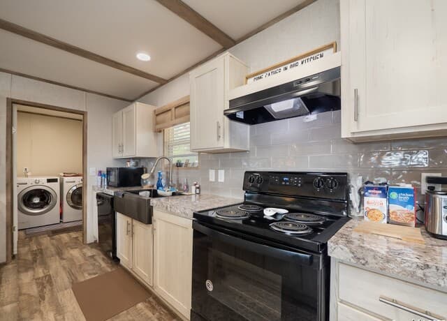 385  Ridge Trail, Bandera, TX 78003 — photo 13