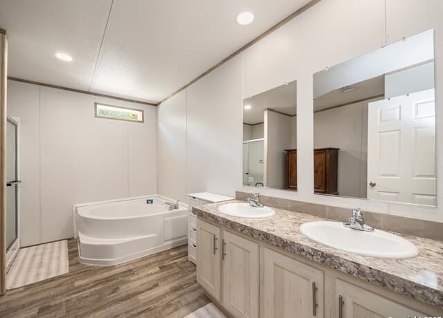 385  Ridge Trail, Bandera, TX 78003 — photo 16