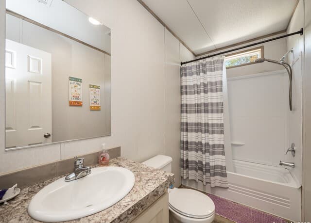 385  Ridge Trail, Bandera, TX 78003 — photo 20