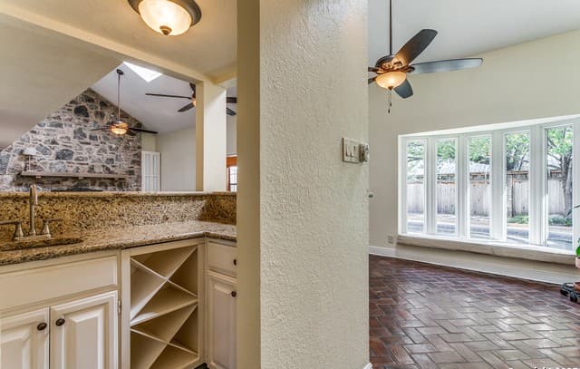 714  Blakeley, San Antonio, TX 78209 — photo 12