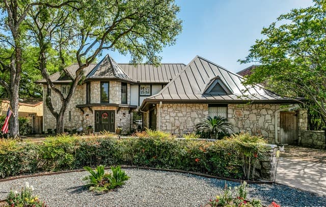 714  Blakeley, San Antonio, TX 78209 — photo 2