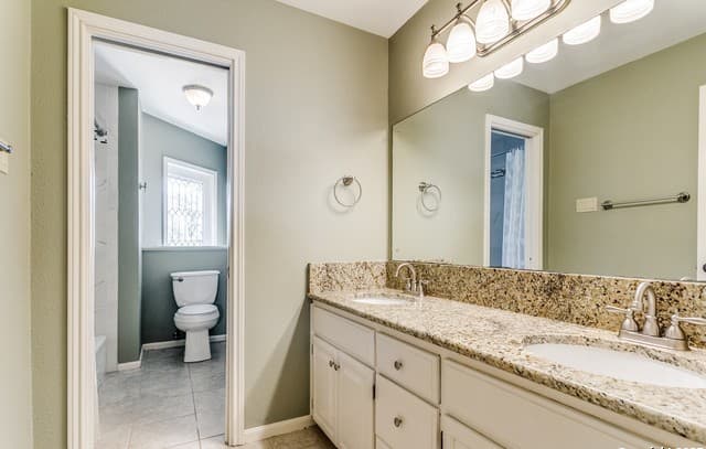 714  Blakeley, San Antonio, TX 78209 — photo 23