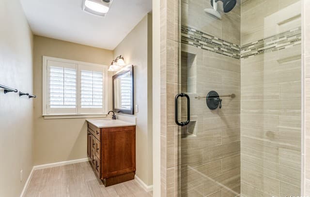 714  Blakeley, San Antonio, TX 78209 — photo 24