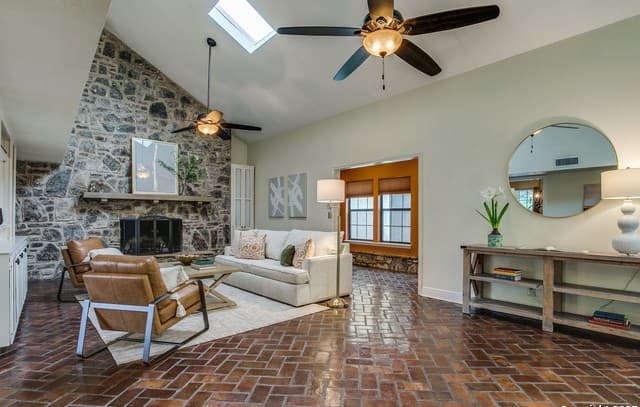 714  Blakeley, San Antonio, TX 78209 — photo 9