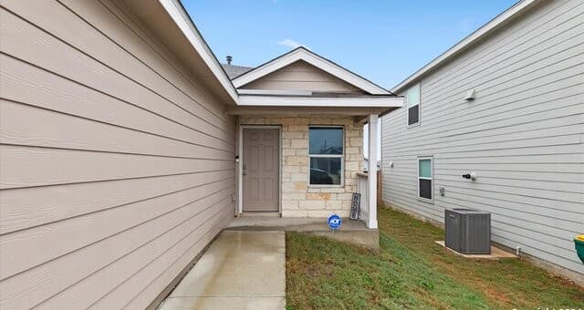 5315  Hornbeck, Converse, TX 78109 — photo 2