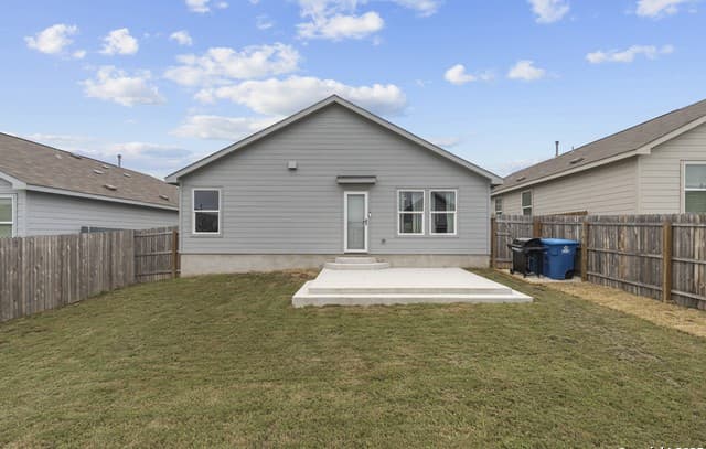 7022  Serf Pl, San Antonio, TX 78252 — photo 24