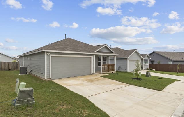 7022  Serf Pl, San Antonio, TX 78252 — photo 3