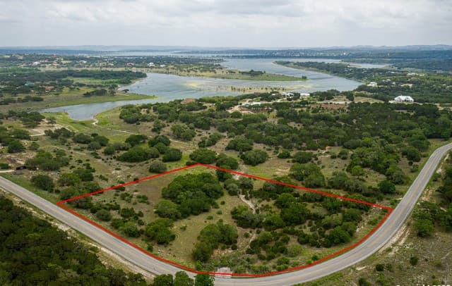 2240  San Jose, Canyon Lake, TX 78133 — photo 6