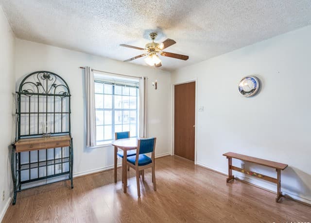 1026  Eagle Creek Dr, Floresville, TX 78114 — photo 13