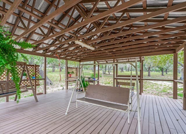 1026  Eagle Creek Dr, Floresville, TX 78114 — photo 24