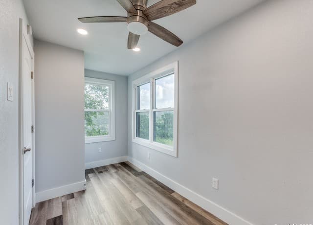 238  Ledgeview, Canyon Lake, TX 78133 — photo 14