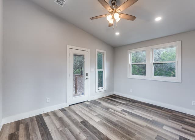 238  Ledgeview, Canyon Lake, TX 78133 — photo 3
