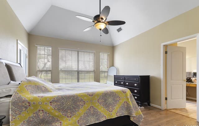 1732  Continental, Pleasanton, TX 78064 — photo 11