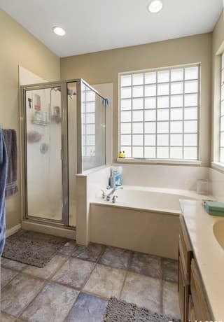 1732  Continental, Pleasanton, TX 78064 — photo 13