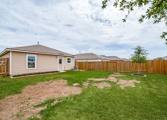 12153 Parish Divide, San Antonio, TX 78252 — photo 8