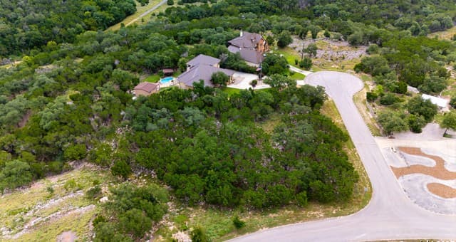 27903  Storm Vw, San Antonio, TX 78266 — photo 17
