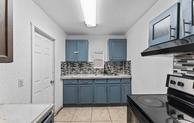 373  Avenue I, Poteet, TX 78065 — photo 10