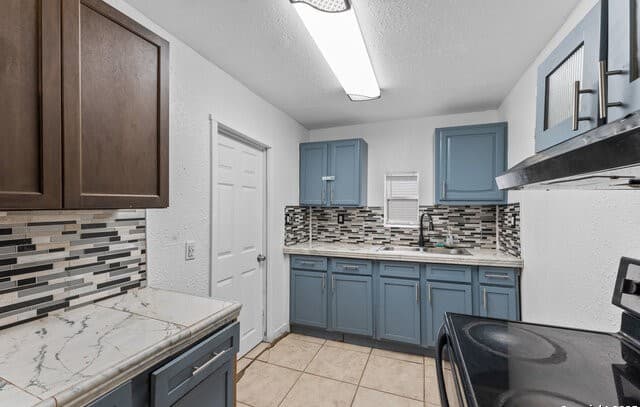 373  Avenue I, Poteet, TX 78065 — photo 11