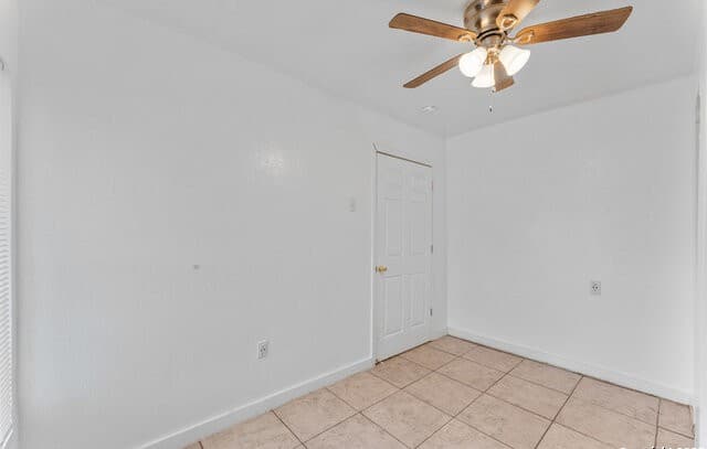 373  Avenue I, Poteet, TX 78065 — photo 6