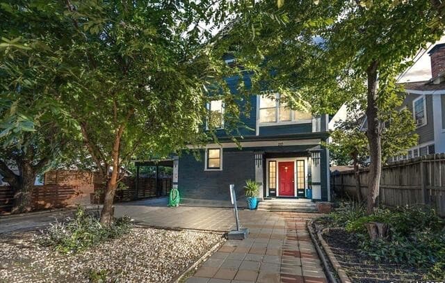 210  Wilkens Ave, San Antonio, TX 78210 — photo 2
