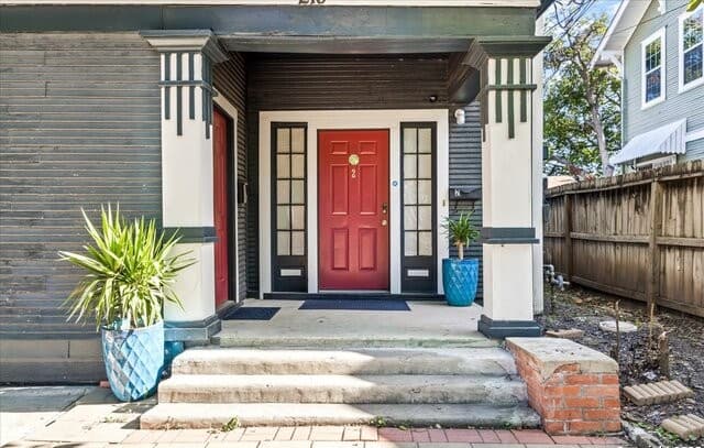 210  Wilkens Ave, San Antonio, TX 78210 — photo 3