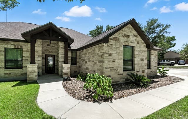 309  Hickory Trail, La Vernia, TX 78121 — photo 6