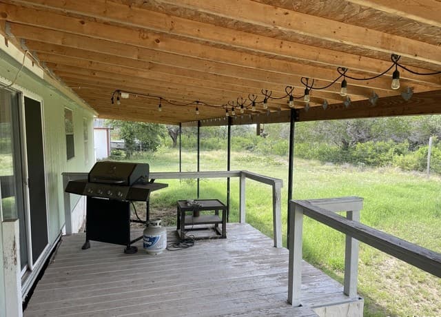 233 County Road 340, Hondo, TX 78861 — photo 16