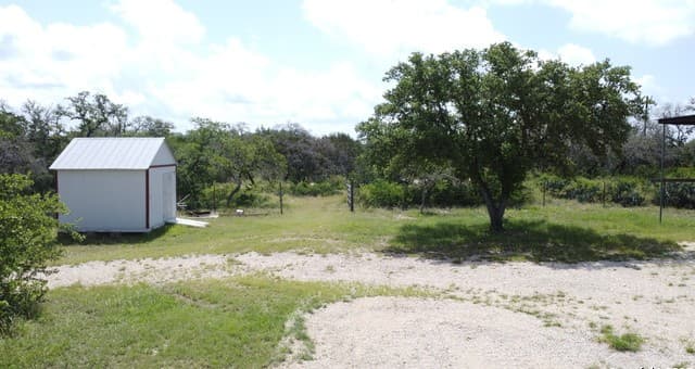 233 County Road 340, Hondo, TX 78861 — photo 19