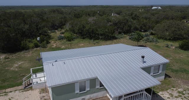 233 County Road 340, Hondo, TX 78861 — photo 4