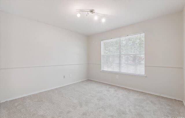 3436  Whisper Bluff, Cibolo, TX 78108 — photo 21