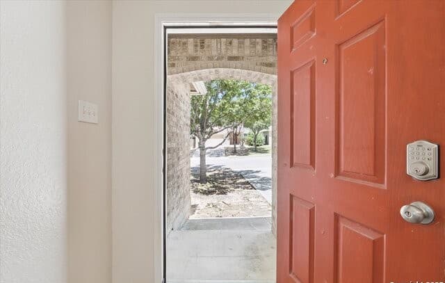 3436  Whisper Bluff, Cibolo, TX 78108 — photo 6